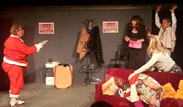 Le père Noël est une ordure